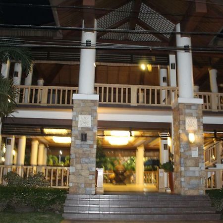 One Oasis A9 At The Back Of Sm Mall Davao Apartment Exterior photo